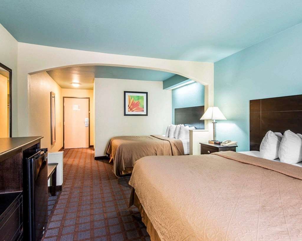 Surestay Plus Hotel By Best Western Blue Springs Room photo